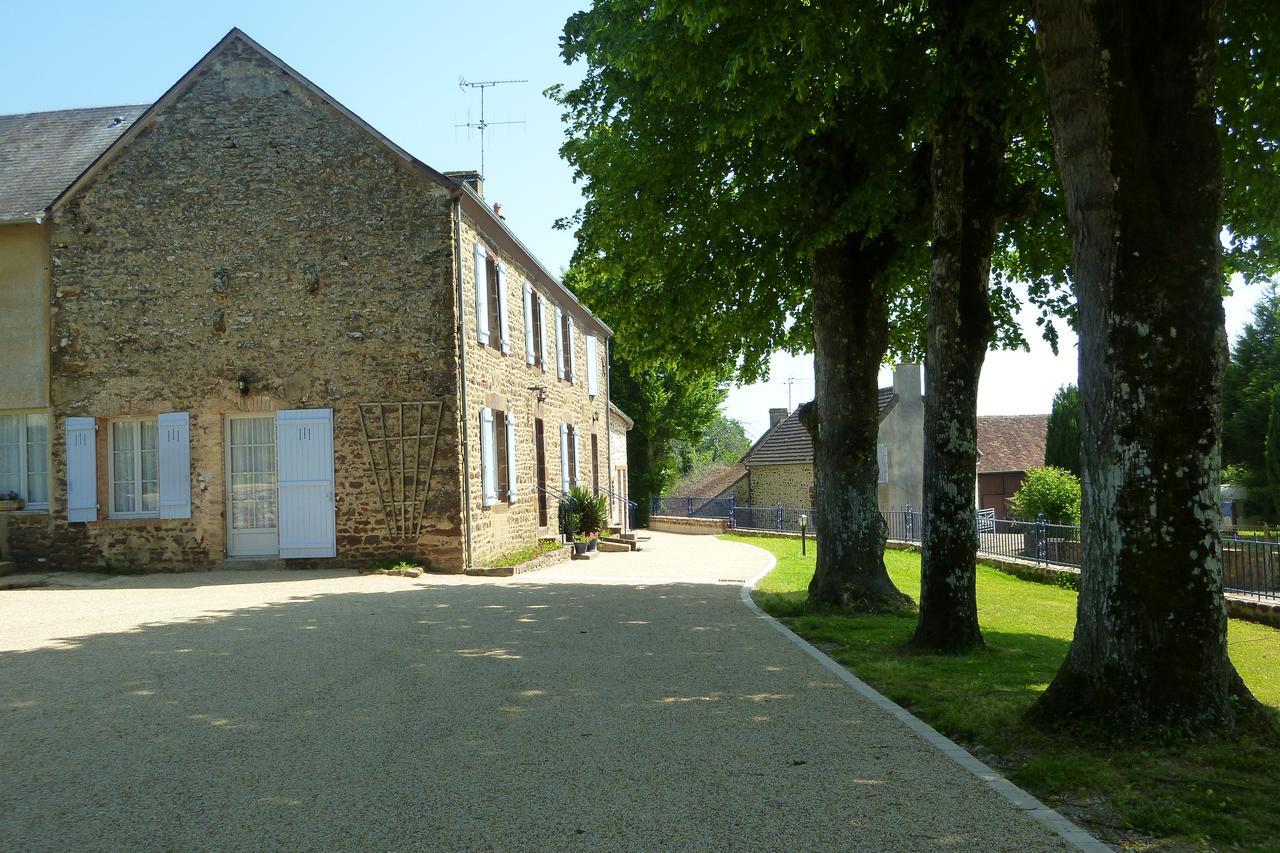 Les Quatre Saisons Panzió Moitron-sur-Sarthe Kültér fotó